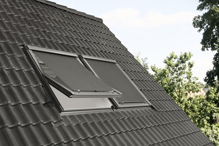 Hitzeschutz-Markise Tageslicht für VELUX Dachfenster