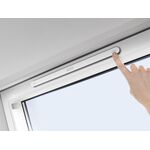 Dachfenster VELUX GLU-B 0061 | mit unterem Handgriff | 3-fach Verglasung | Kunstsoff
