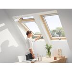 VELUX GZL-B 1051 | wooden, center pivot roof window, with 2-glass and bottom handle