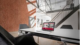 Ecke MONSANTO 1 : Karton = 10 Ecken a 7.8cm Höhe