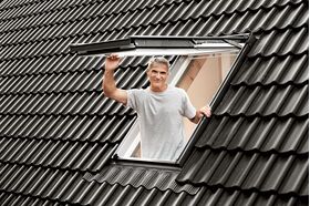 VELUX roof window GNU 0064 | top-hung/pivoting | triple glazing | PVC