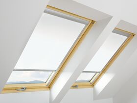 FAKRO ARP Z-Wave: wireless controled electric-powered roller blinds for Farkro roof windows