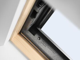 Roof window VELUX GLL 1064 | ✓ triple glazed unit ✓ top control bar