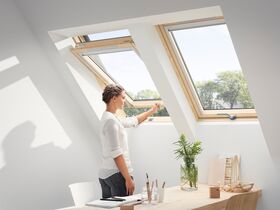 Dachfenster VELUX GZL-B 1051 mit unterem Handgriff