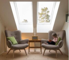 Kunststoff Dachfenster SkyLight mit 2-fach Verglasung von der Schweizer Arbonia Gruppe