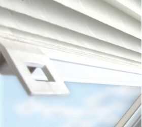 FAKRO APS | pleated blind for FAKRO roof windows ✓ OptiLight ✓ ARON ✓ ARTENS