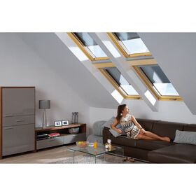FAKRO AMZ SOLAR | solar-powered awnign blind for FAKRO roof windows ✓ OptiLight ✓ ARON ✓ ARTENS