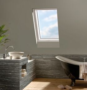 Kunststoff Dachfenster OptiLight PVC THERMO mit 2-fach Verglasung und regulierbarem Lüfter