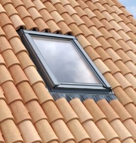 Flashing for RoofLITE+ roof window
