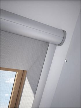 Insektenschutz-Rollos / Fliegengitter für Dachfenster
