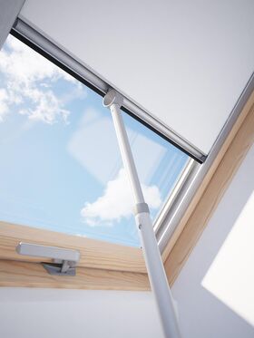 Telescopic pole control for roof windows and blinds