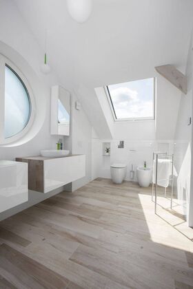 FAKRO PTP U4 | PVC roof window with triple glazing